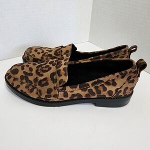 Rocket Dog Leopard Print Loafers Women’s Size 10 Penny Slip On Flats